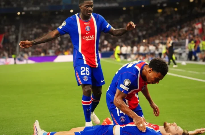 Barcelona pierde 4-2 cu PSG în etapa a trei din Champions League