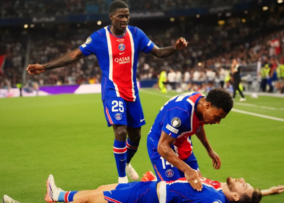 Barcelona pierde 4-2 cu PSG în etapa a trei din Champions League