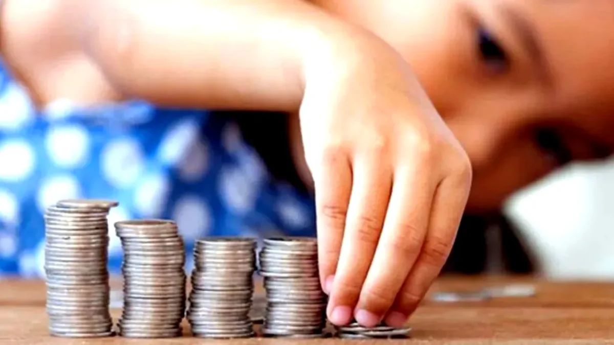 Greșeala de 20.000 de lei pe elev: cum au fost transformați dolarii OCDE în lei la cursul greșit