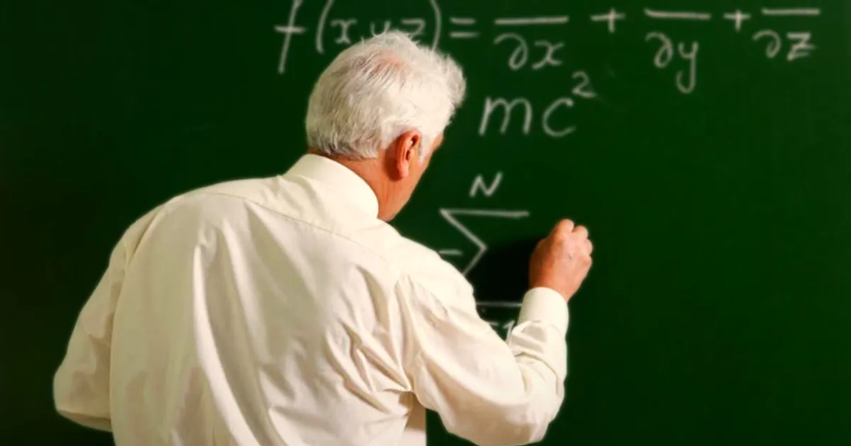 Tulcea: Profesori pensionari salvați școlile