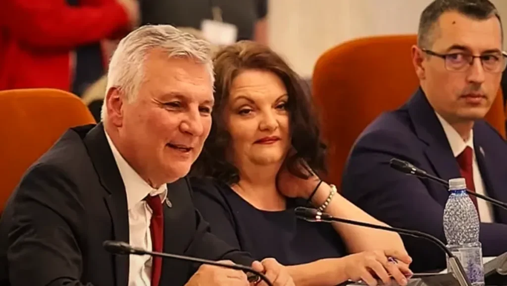 Zamfir și Chisăliță intenționează să discute cu producătorii din Uzina Dacia