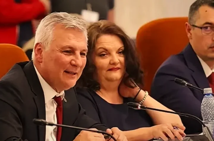 Zamfir și Chisăliță intenționează să discute cu producătorii din Uzina Dacia